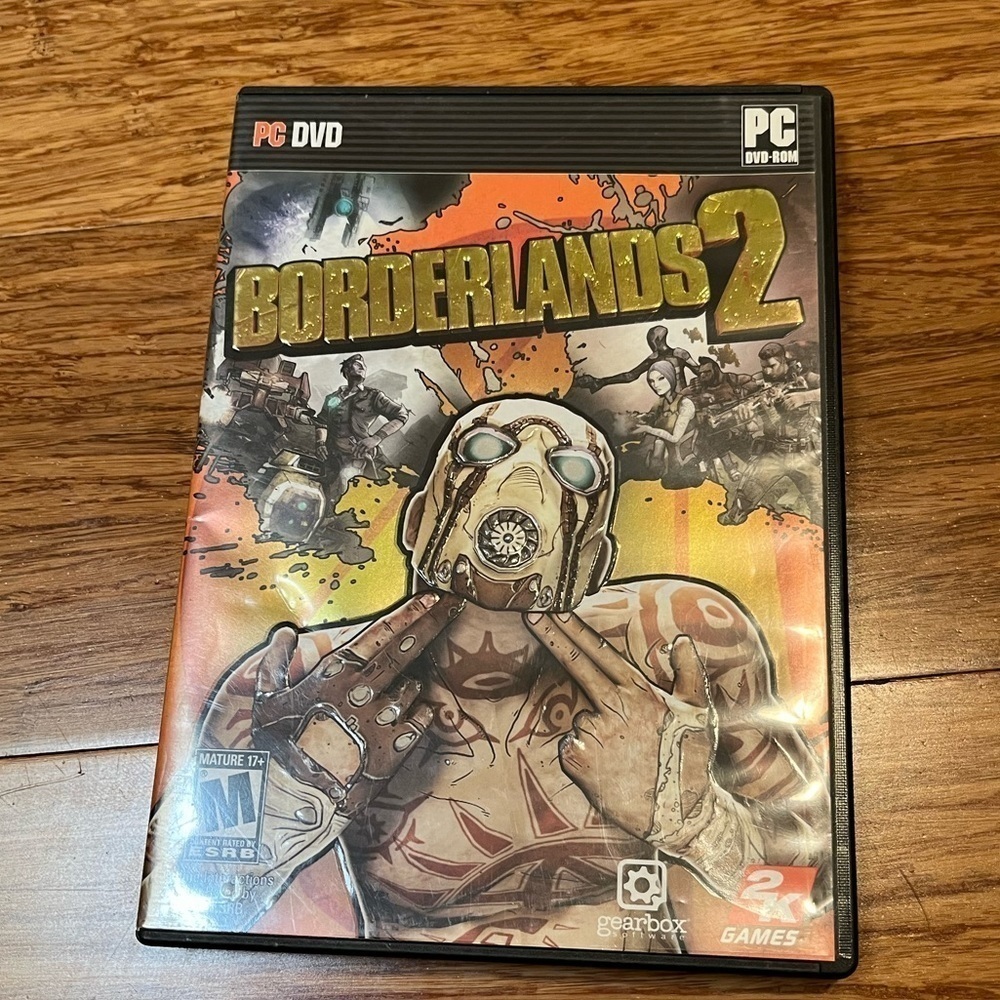 Borderlands 2 DVD disc and case and booklet for PC. Great condition